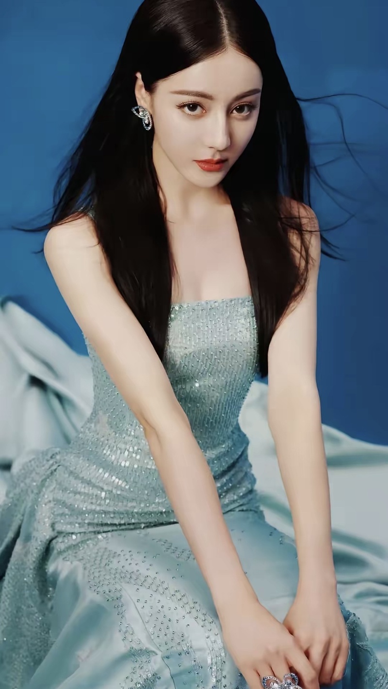 迪丽热巴